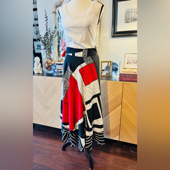 Reversible Maxi Wrap Skirt O/S - Picture 6 of 14